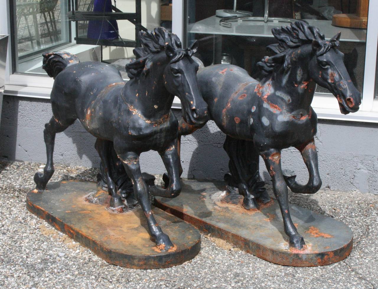 American Classical Impressive Pair of Saratoga Cast Iron Horses