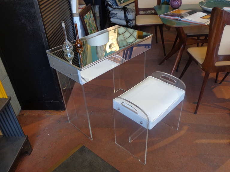Late 20th Century Mirrored Lucite Dressing Table With Bench
