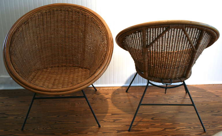 Mid-Century Modern Pair of Modernist Circle Woven Chairs