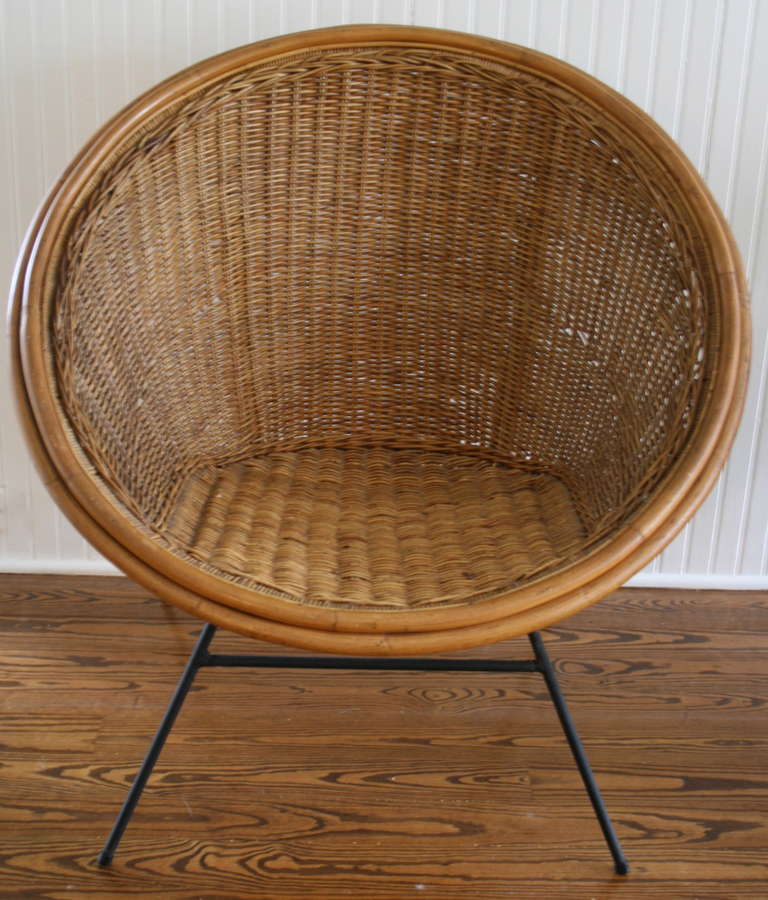 Mid-20th Century Pair of Modernist Circle Woven Chairs
