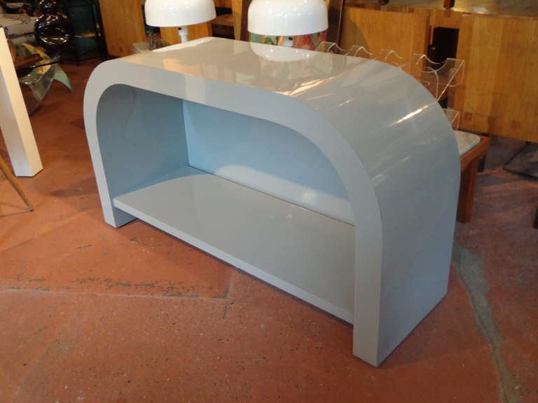 Modern 1970s Lacquered Laminate Waterfall Console with Lower Shelf