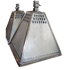 Pyramid aluminium hanging light