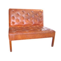 Tufted leather bench