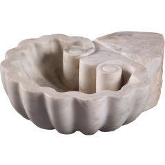 Antique Sculpted Shell-Motif Marble Basin