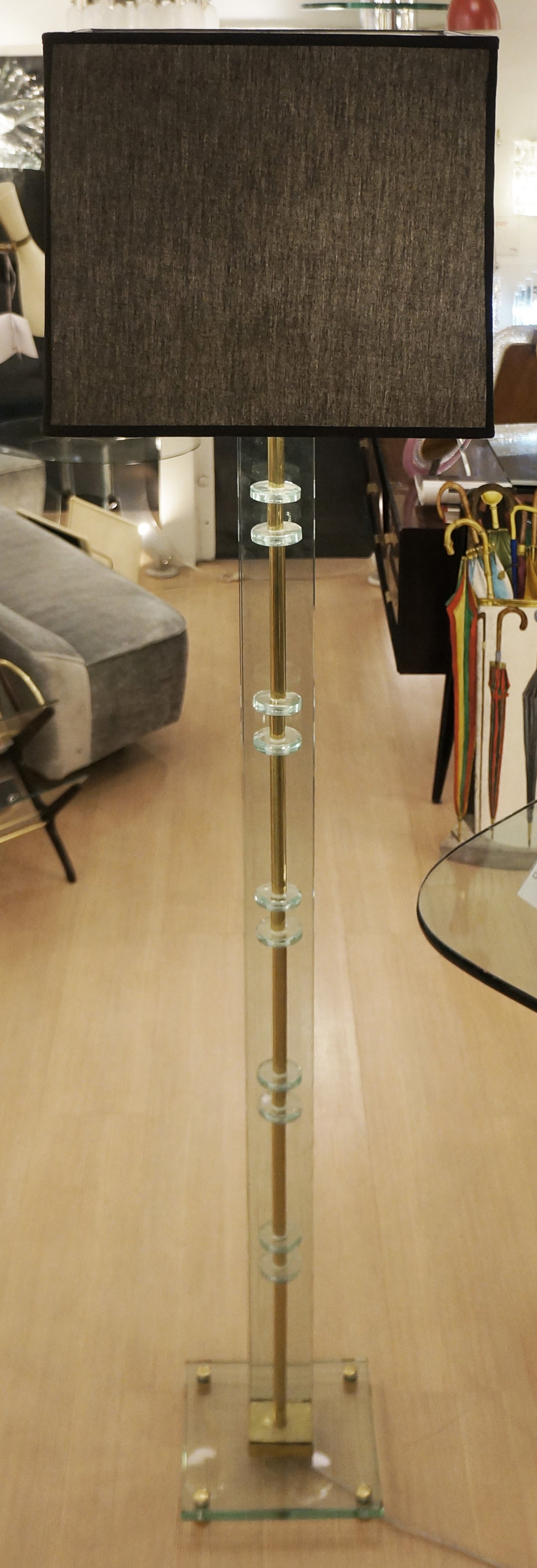 Elegant Italian glass floor lamp made in the 40's with 