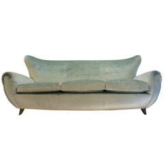 Large, Sculptural Italian Mid-Century sofa