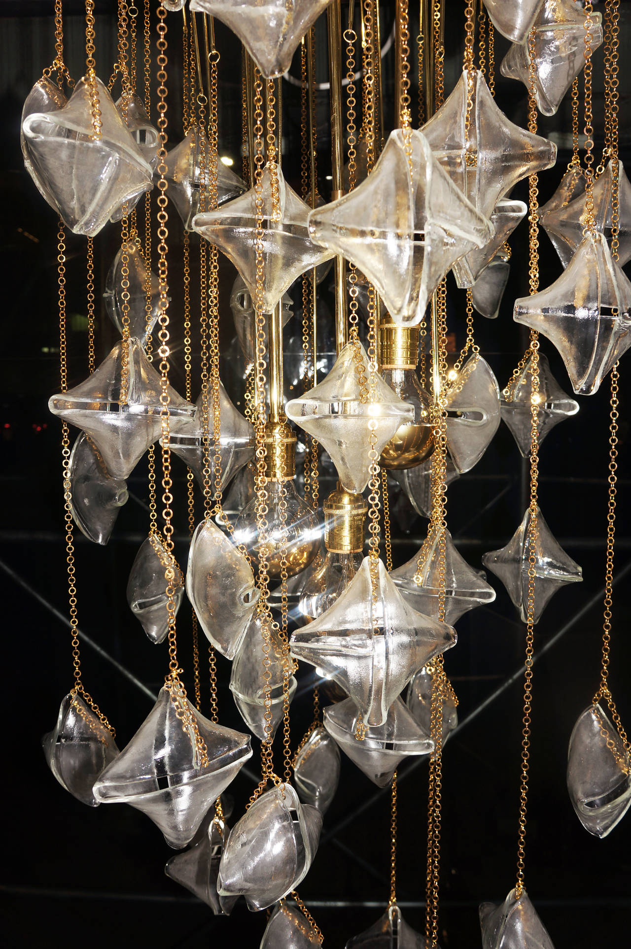 Zero Quattro, Hanging Glass Stars Chandelier, Italy 1970s In Excellent Condition In New York, NY