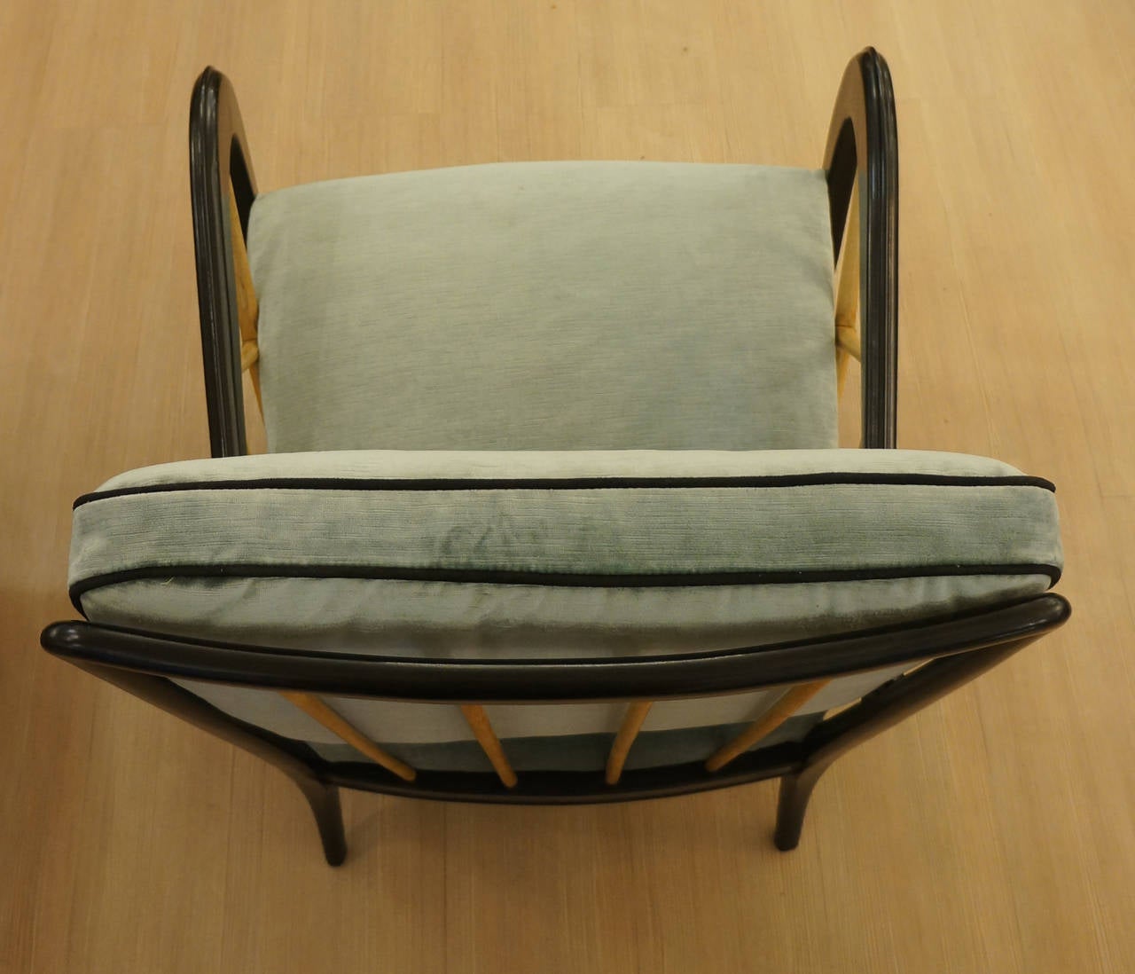 Mid-20th Century Sculptural Pair of Armchairs Attributed to Paolo Buffa, Italy 1950s