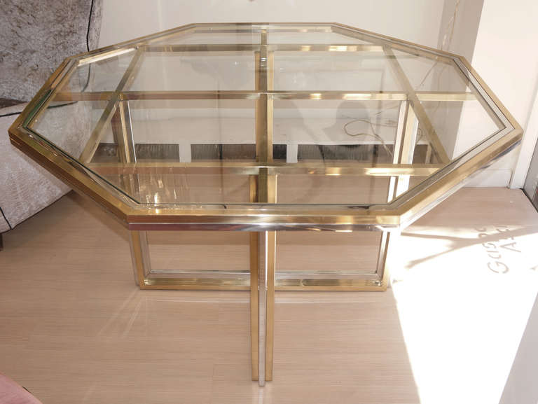 Elegant Italian 70's table by Romeo Rega
