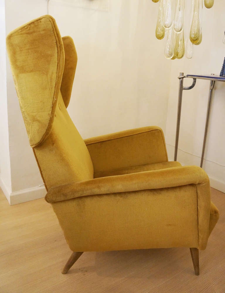Shapely Armchair designed by Gio Ponti in 1956