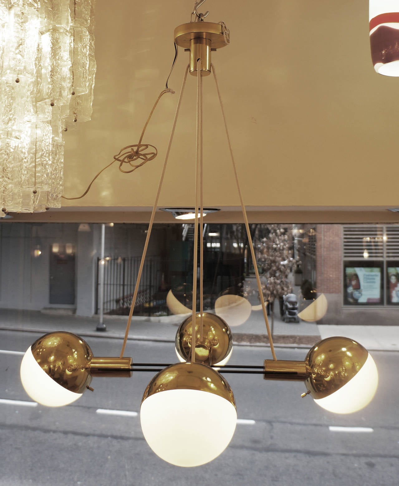 Striking Stilnovo Four Large Globes Chandelier In Excellent Condition In New York, NY