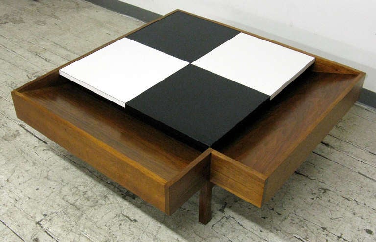 Mid-20th Century Stylish Checkered Coffee Table by John Keal for Brown Saltman