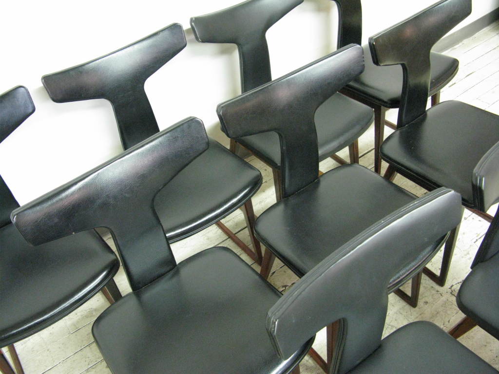 Danish Set of 10 Dining Chairs by Arne Vodder