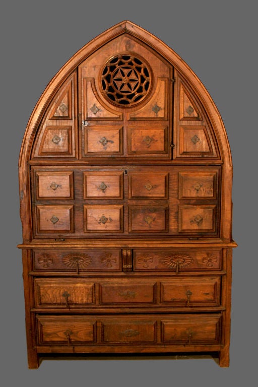 Fantastic 19th century cabinet, comes in two pieces. Has drawers in the lower part. With original handles. Nicely carved.