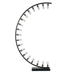 Curvature Lamp on Square Base