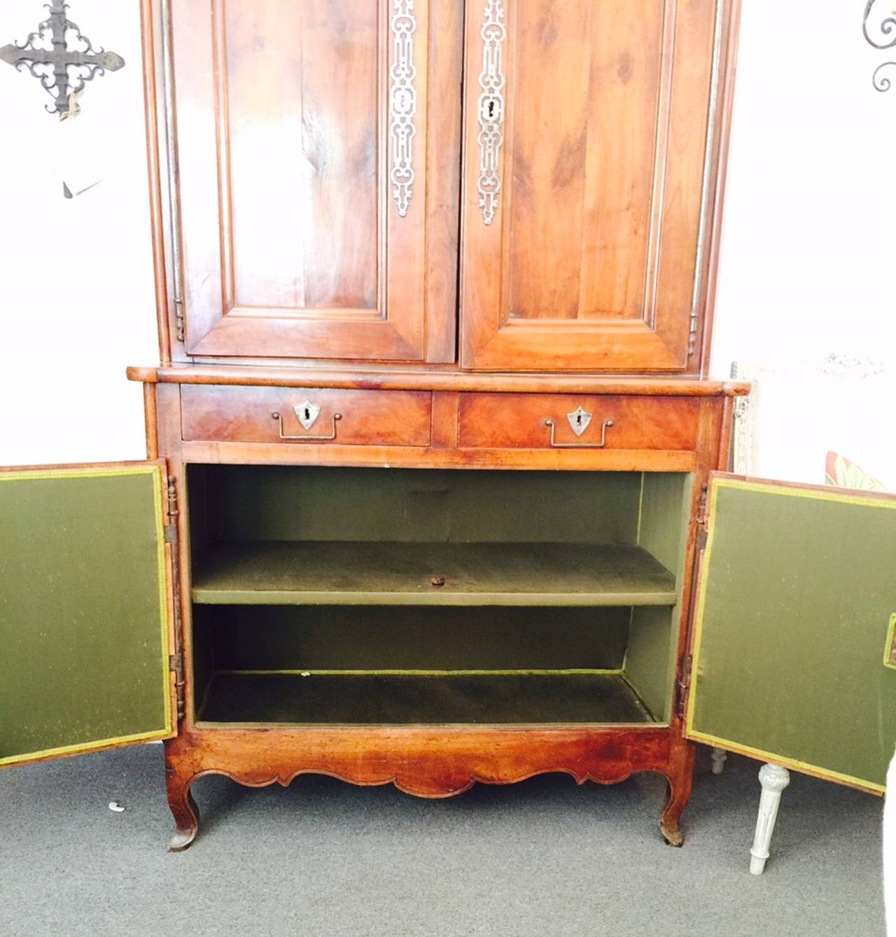 19th Century Provincial Directoire Style Cherrywood Buffet a Deux Corps For Sale 1