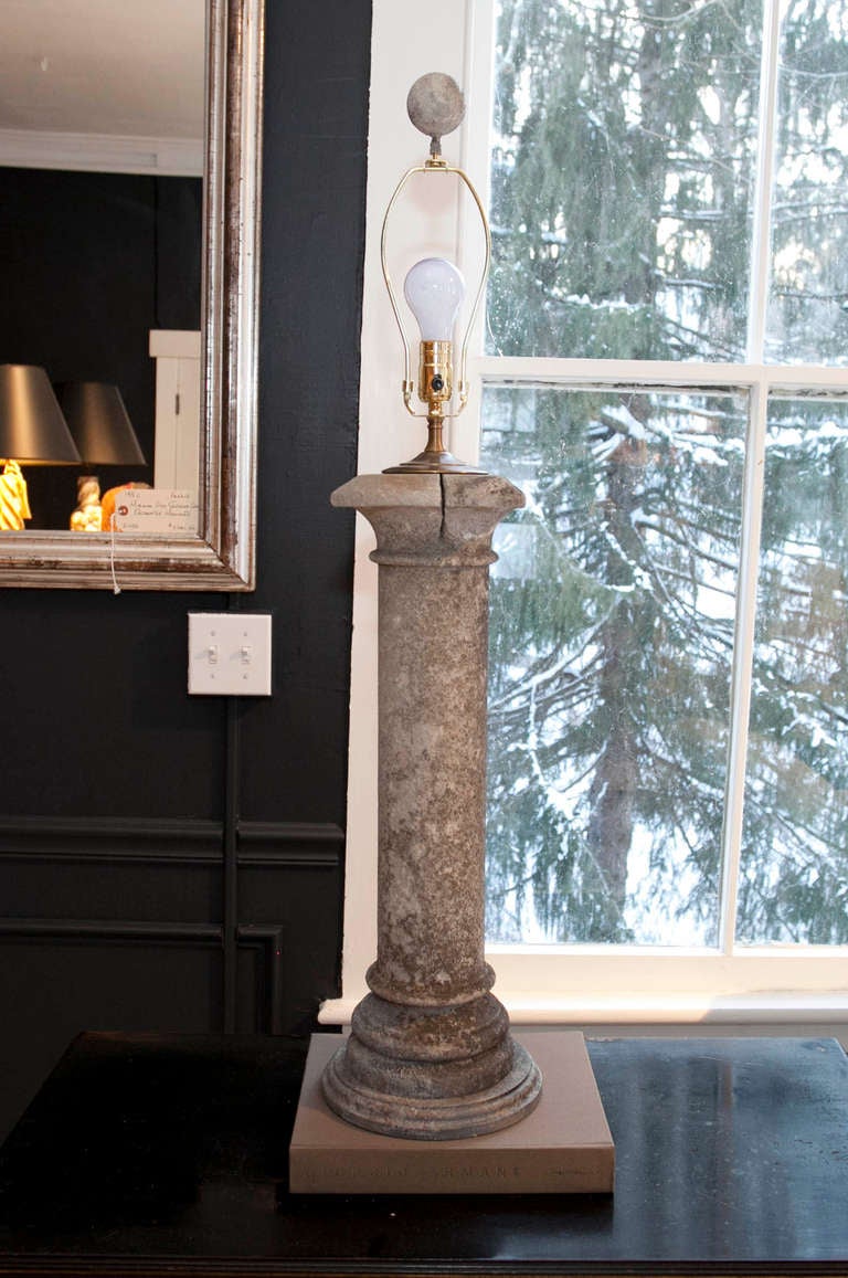 20th Century Pair of Concrete Pilaster Lamps For Sale