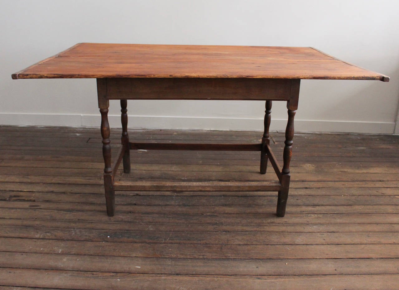 17th Century Pennsylvania Double Board Pine Table In Good Condition In New Preston, CT