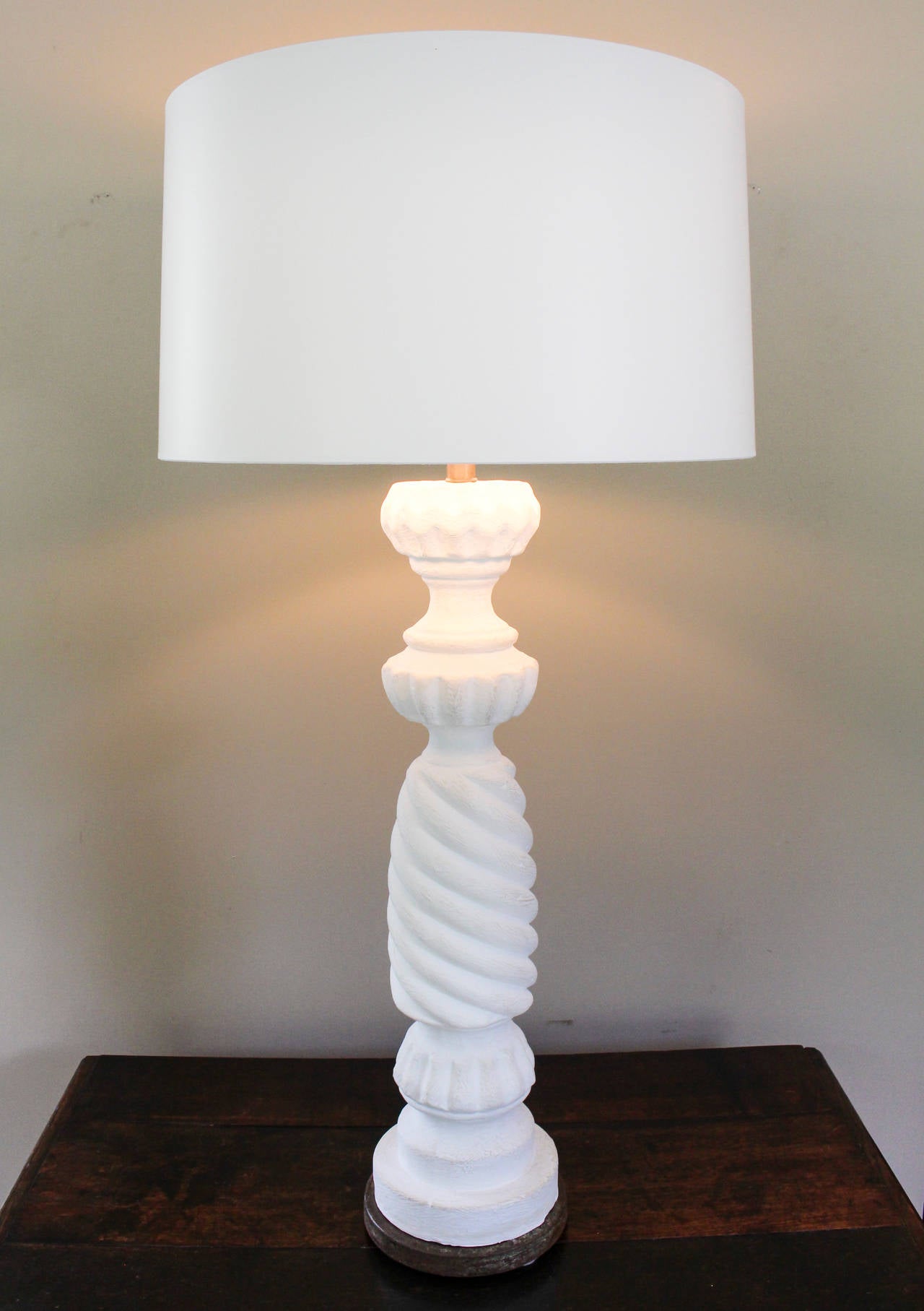 American Pair of White Plaster Spiral Twist Table Lamps