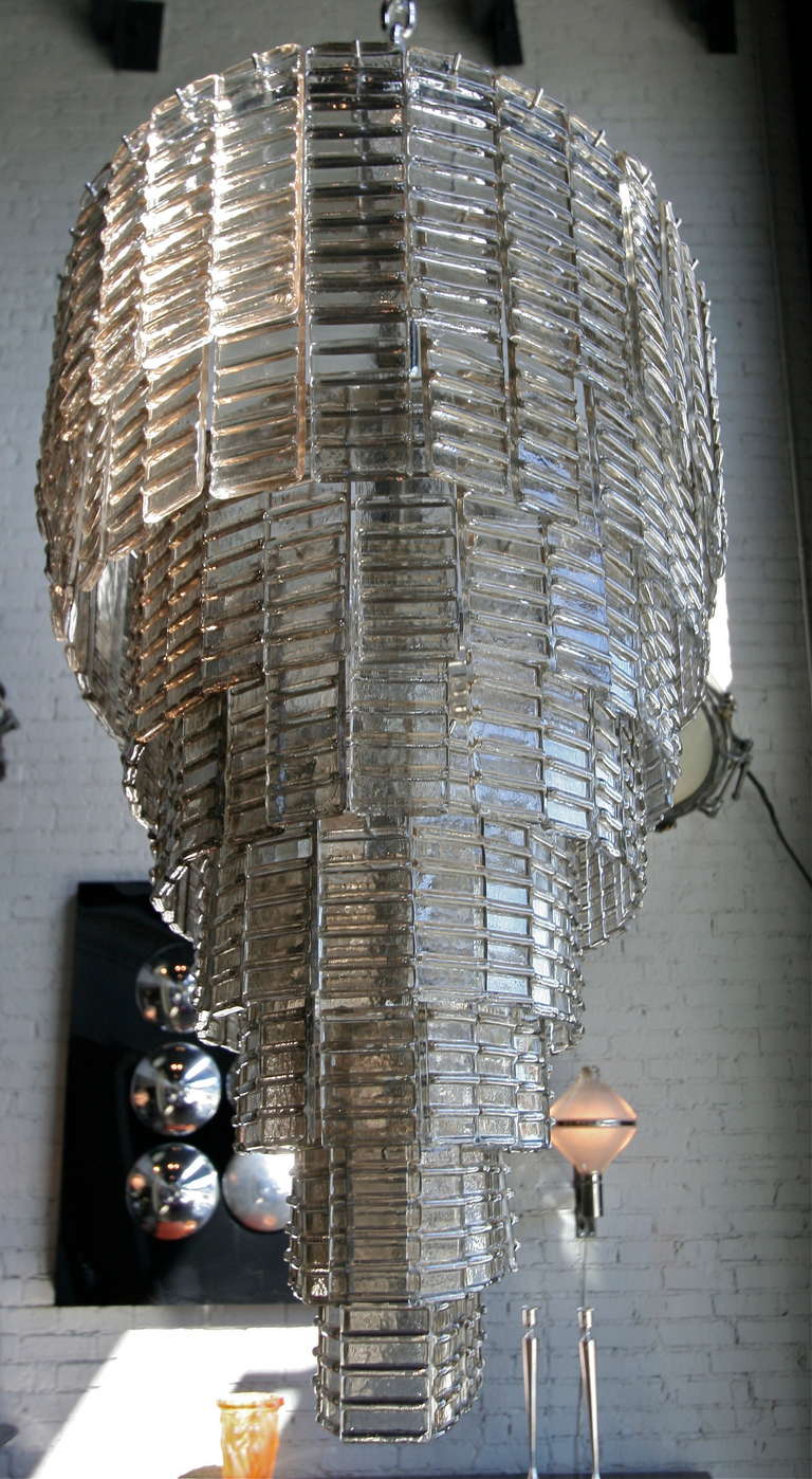 Large Tiered Oval Smoked Murano Glass Chandelier In Good Condition For Sale In Los Angeles, CA