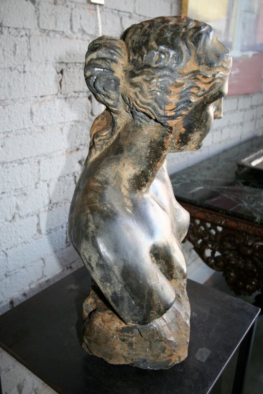 Buste de femme, sculpture des années 1960 en vente 1