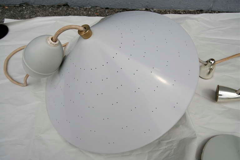Italian Lightolier 1970s White Metal and Glass Hanging Lamp on Track For Sale