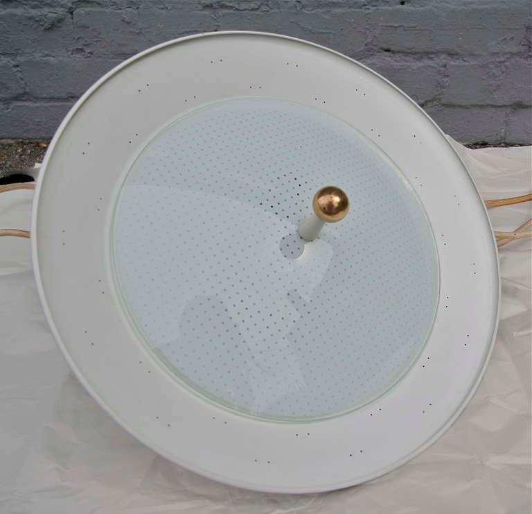 Lightolier 1970s White Metal and Glass Hanging Lamp on Track For Sale 2