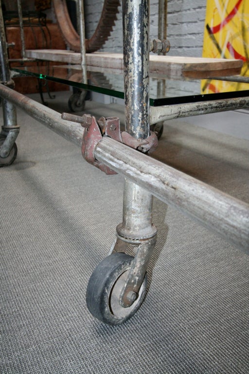 scaffold shelving unit