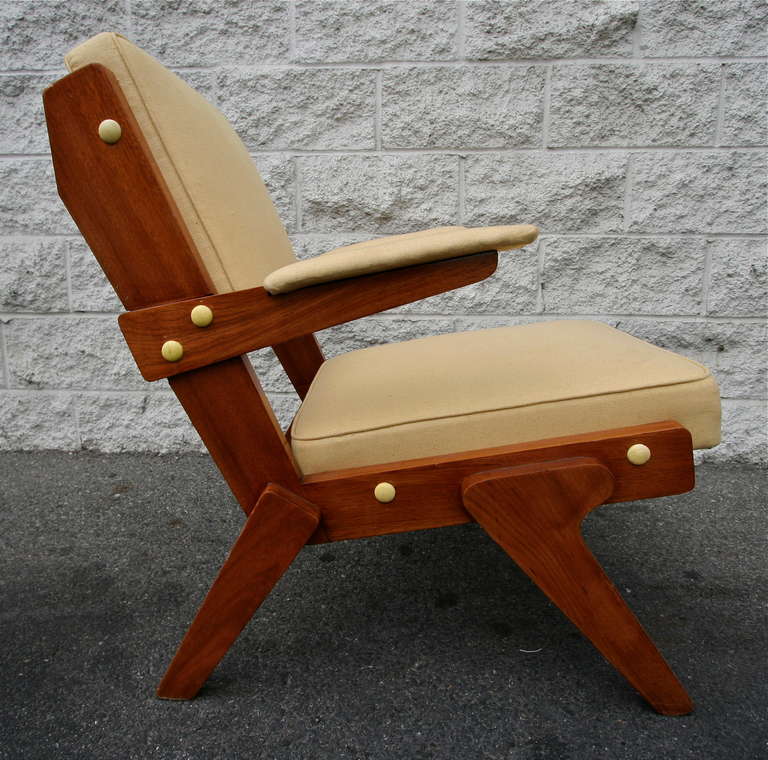 Pair of Chairs by Lina Bo Bardi In Excellent Condition In Los Angeles, CA