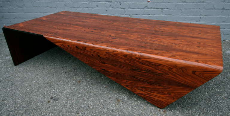 Zalszupin Mesa Lienzo Coffee Table