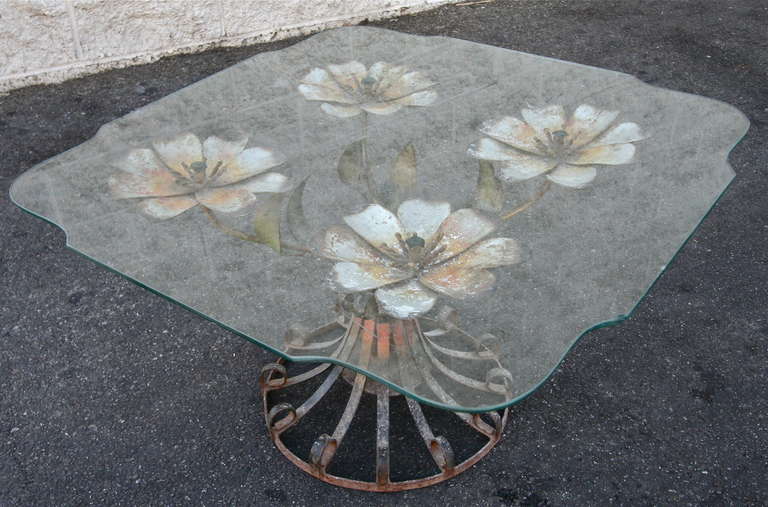 1930s Side Table with Metal Flower Base and Glass Top In Good Condition In Los Angeles, CA