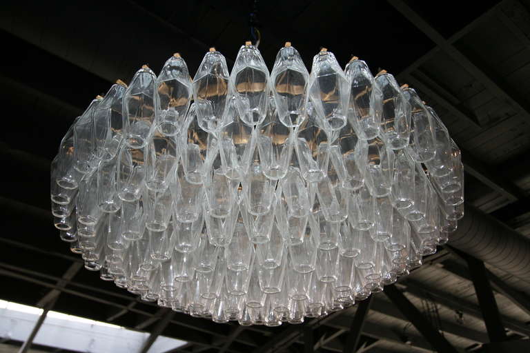 Round Italian Venini 1970s Polyhedron Glass Chandelier For Sale 3