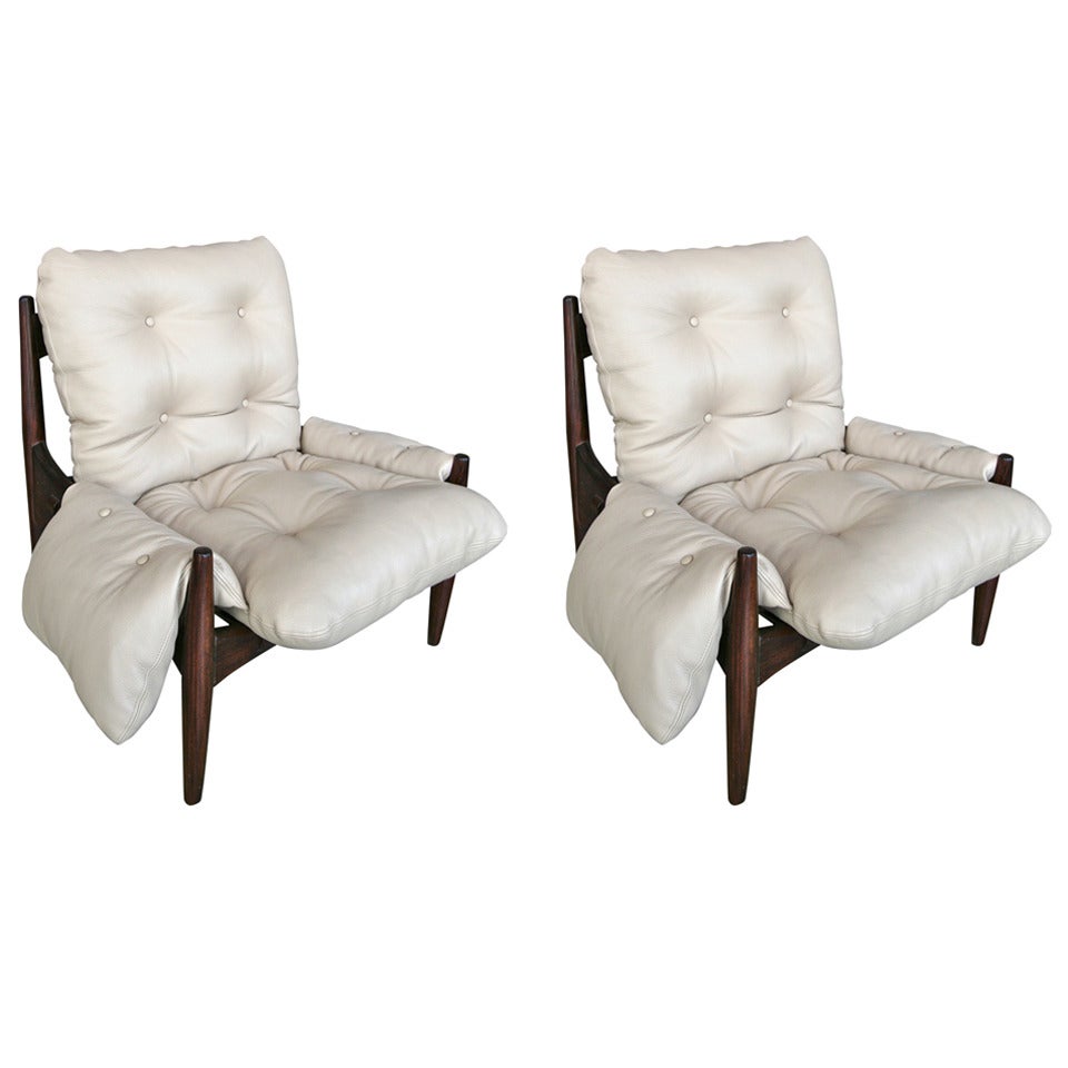 Pair of 1960s Brazilian Jacaranda Armchairs in Beige Leather