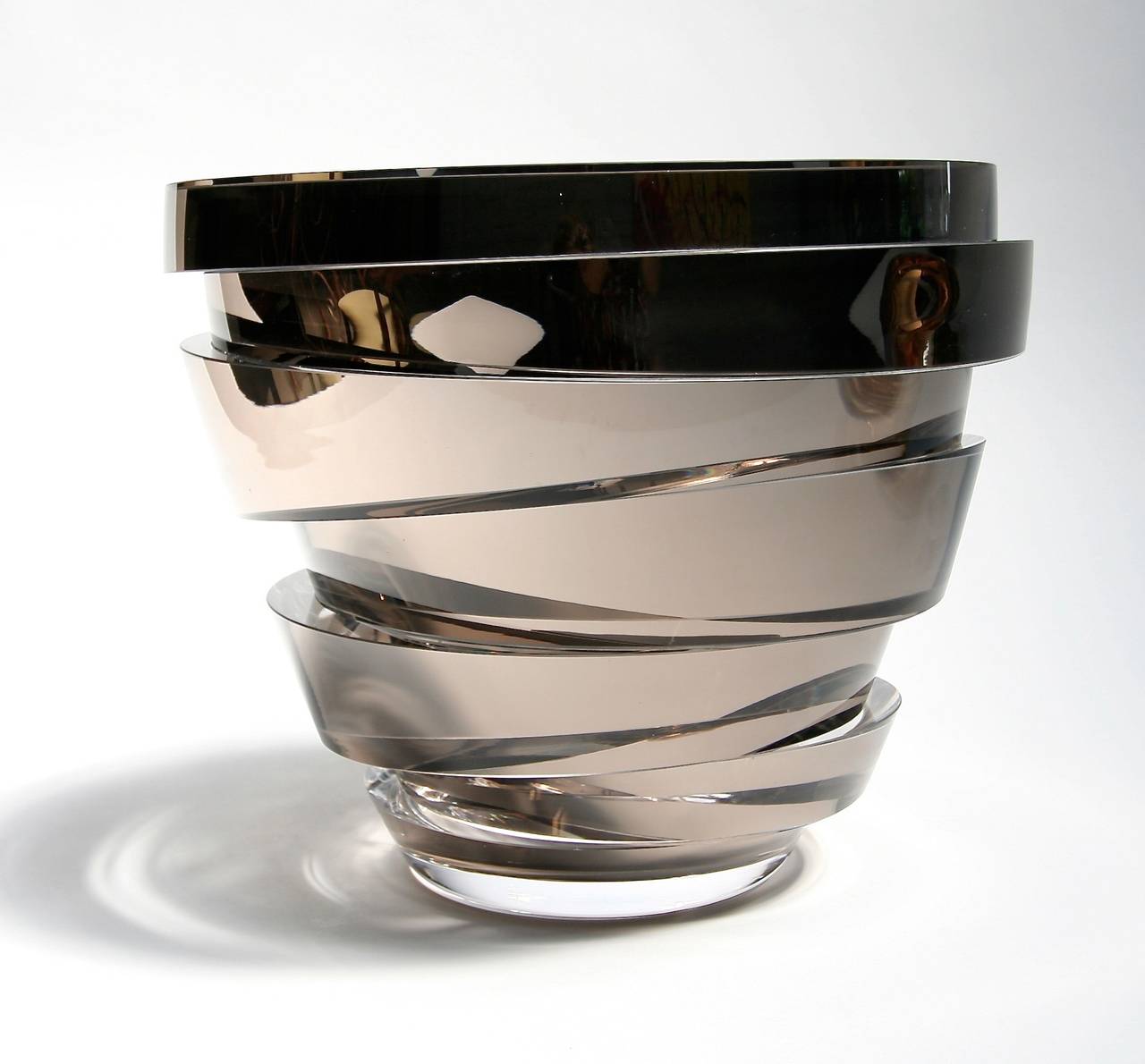 Anna Torfs scultura/vaso in vetro basso di grandi dimensioni in platino.