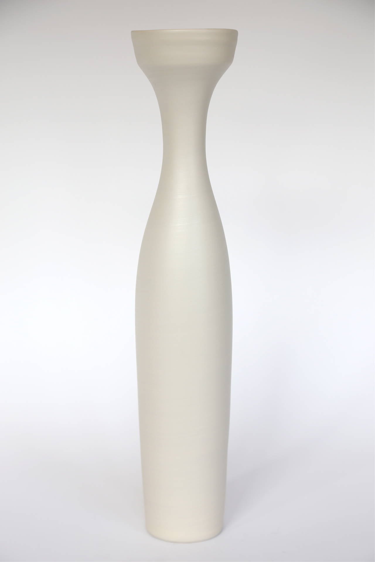 Italian Rina Menardi Handmade Ceramic Angel Vases in Linen, Dark Bronze and Light Brown For Sale