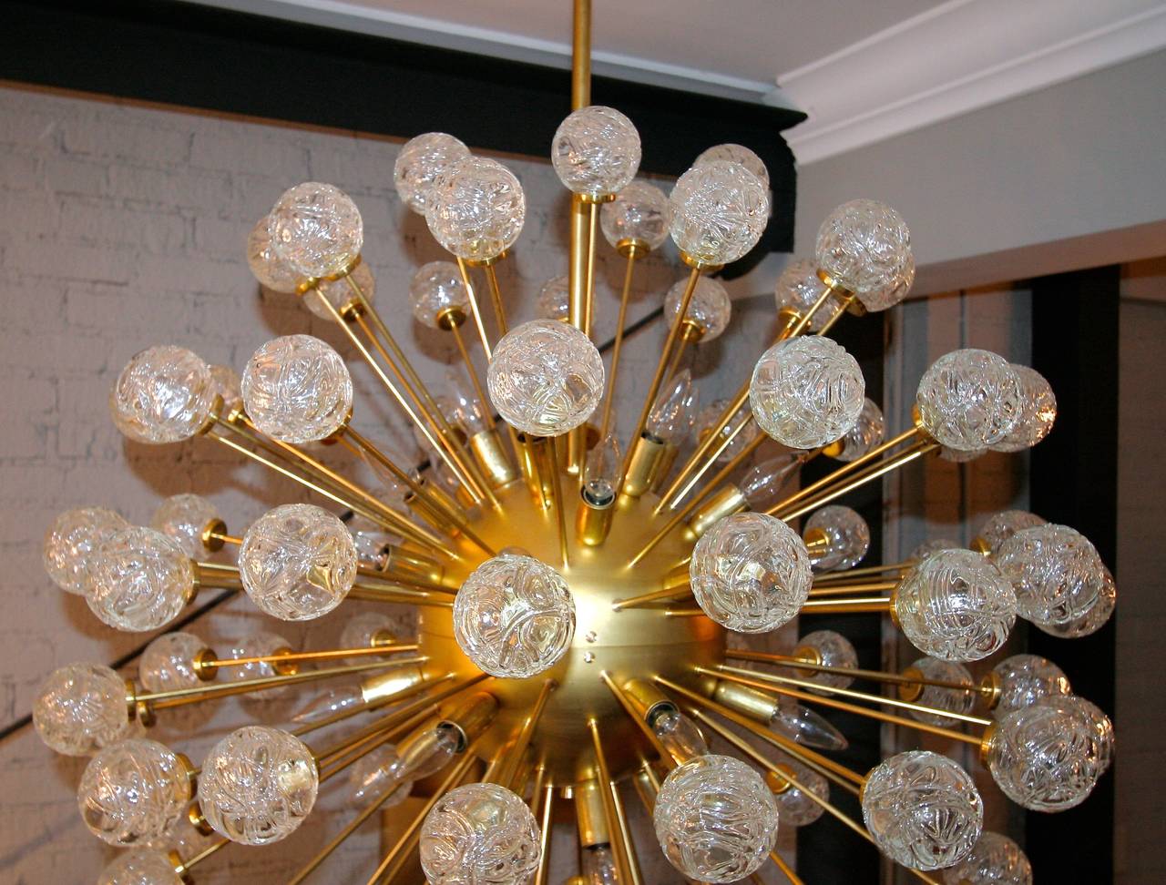 Brass Sputnik Chandelier, with Clear Glass Roses, 1980s For Sale at