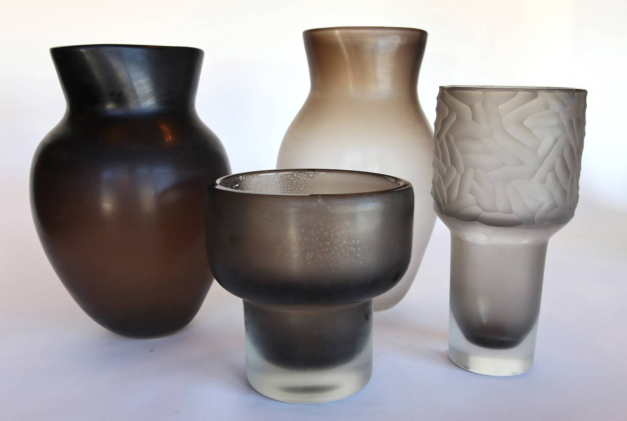 Vase aus Muranoglas mit Primitivmotiv (Italienisch) im Angebot