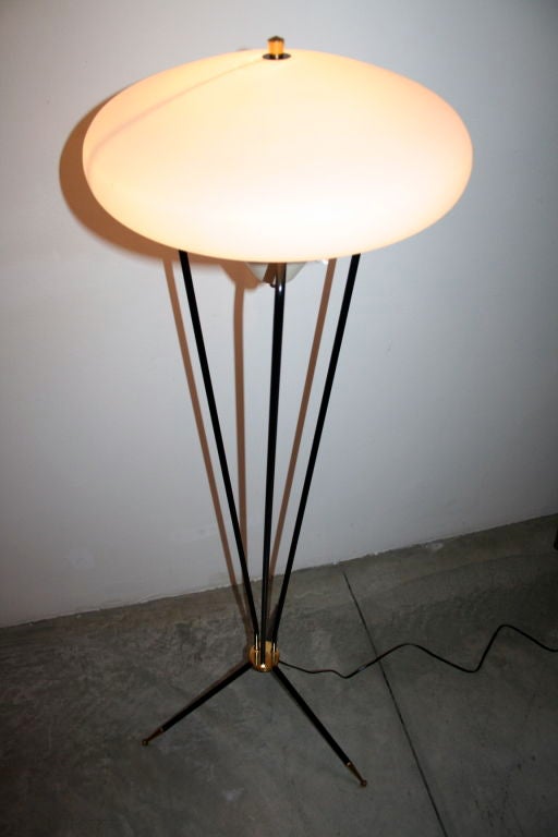 1960s Stilnovo Metal and Opaque Glass Floor Lamp In Good Condition In Los Angeles, CA