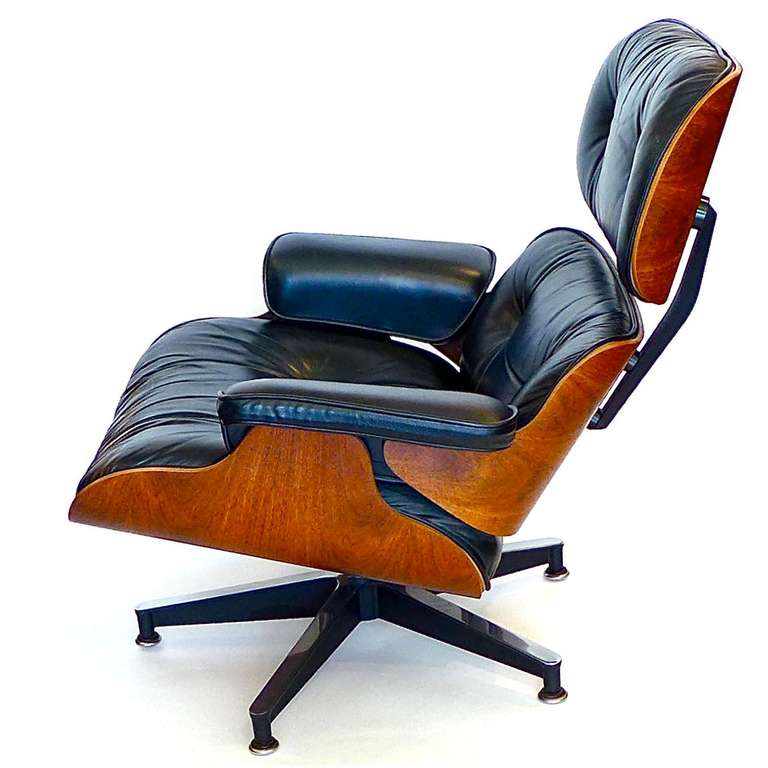 Original 1978 Rosewood Eames 670 Lounge Chair & 671 Ottoman Black Leather In Excellent Condition In Los Angeles, CA