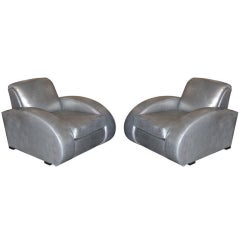 Pair of Streamline Art Deco Club Chairs in Silver Pearl Leather