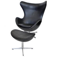 Vintage Early Egg Chair and Ottoman by Arne Jacobsen with Original Black Leather