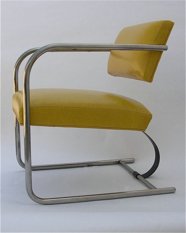 This classic 1930's designed Neutra cantilever chair is an unauthorized, limited production made in Italy in the 1970's. Although unauthorized, it incorporates many features of the original chair, including the pivoting seat back and the flexible