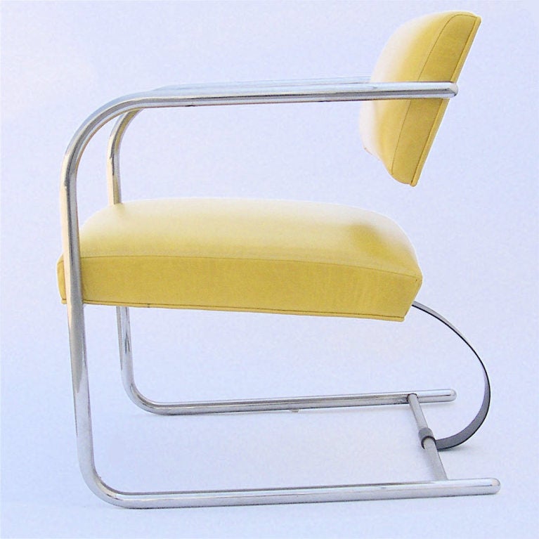 Streamlined Moderne Late Production Cantiliever Chair by Richard Neutra For Sale