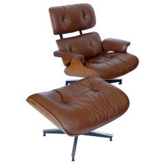 Original Eames 670 Lounge Chair 
671 Ottoman in Brown Leather