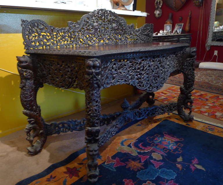 Outstanding Late 1800s, Burmese Altar or Console Table In Good Condition In Los Angeles, CA