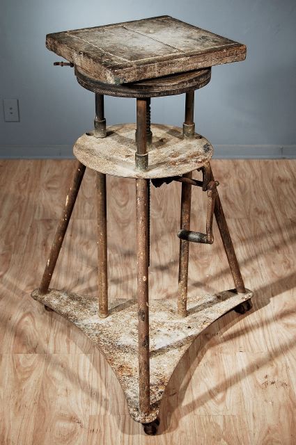 19th Century A Continental Oak and Metal Mechanincal Sculpture Stand For Sale