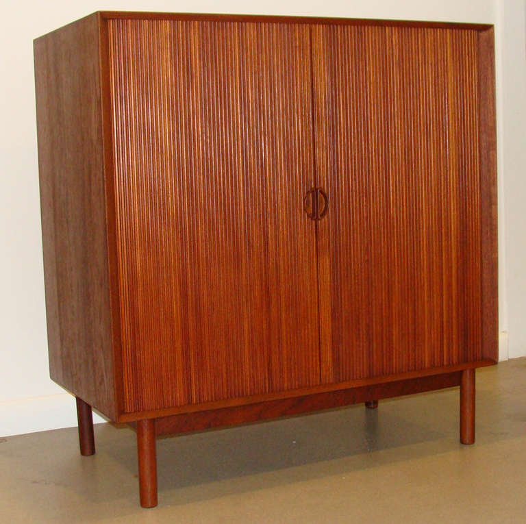 Tambour Chest by Peter Hvidt and Orla Mølgaard-Nielsen In Excellent Condition In Lambertville, NJ