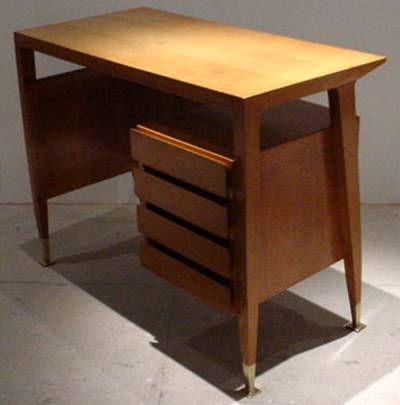 20th Century Gio Ponti Desk For Sale