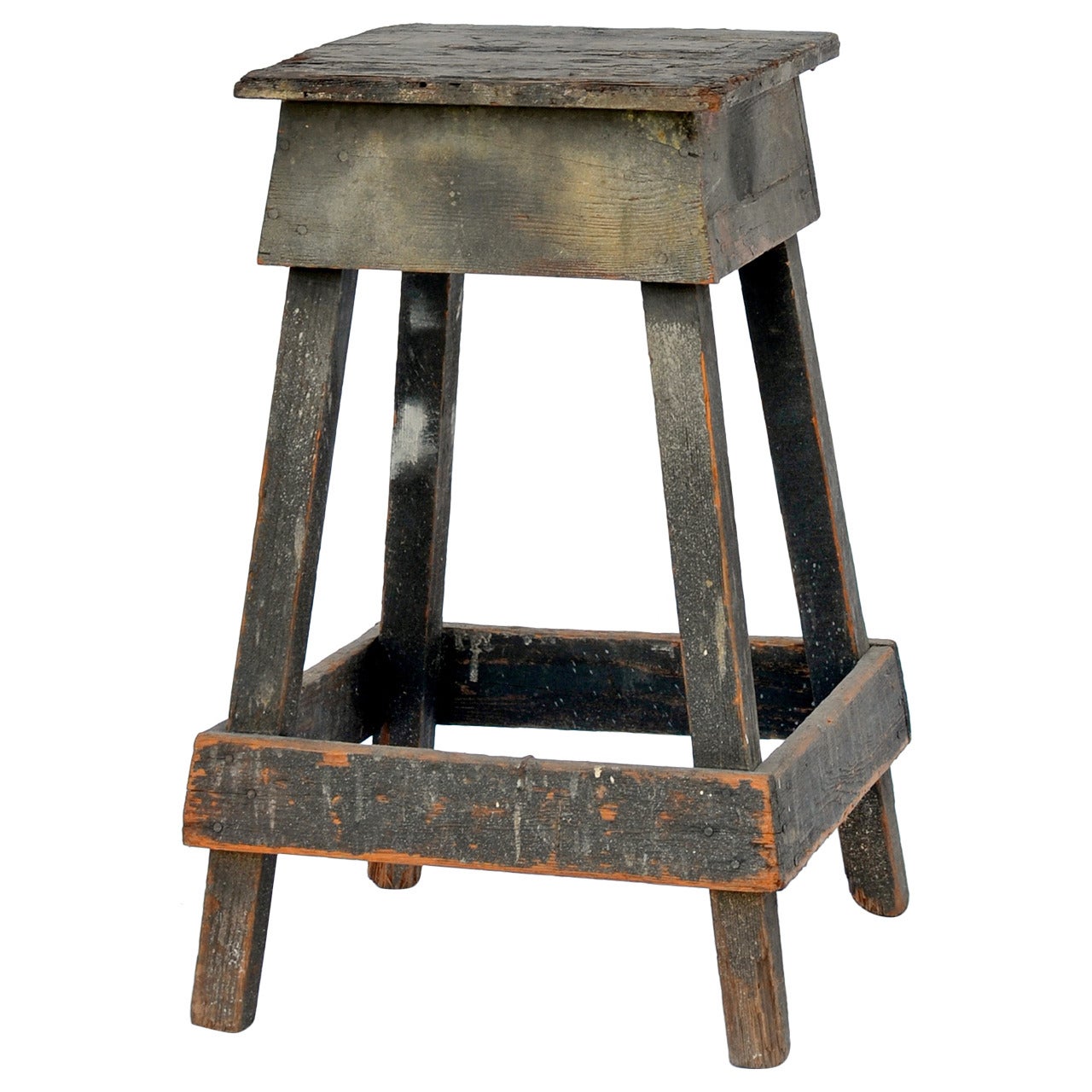 Sturdy Weathered Sculptor's Stand