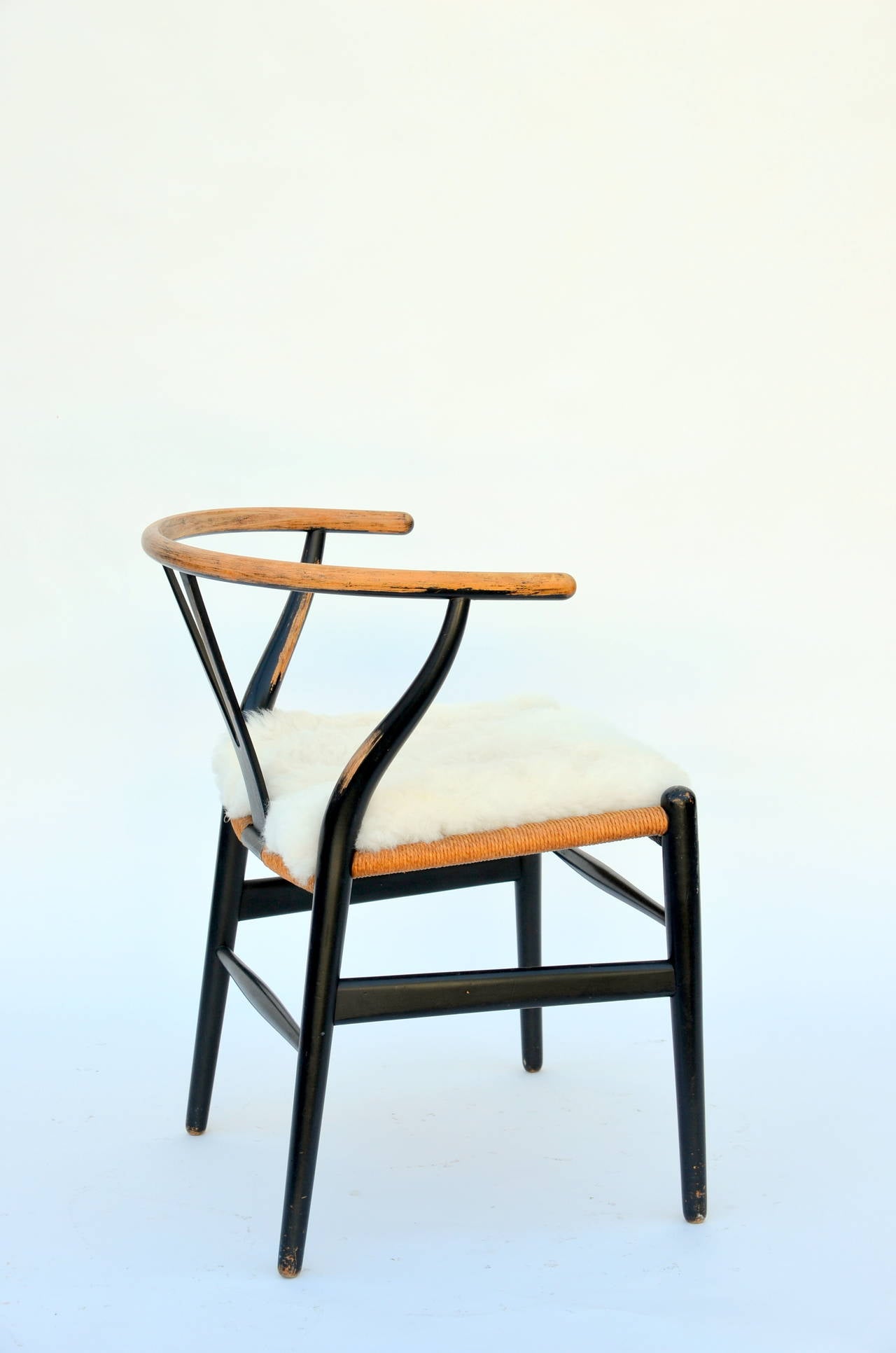 Mid-Century Modern Ebonized Teak and Rope Wishbone Chair by Hans Wegner